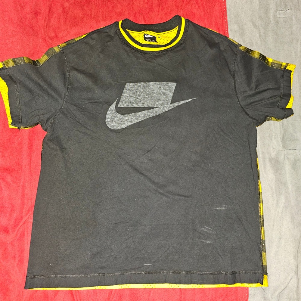Nike T-Shirt Mens Large Black‎ Yellow Good Plaid Mesh Double Layer BV4544-010